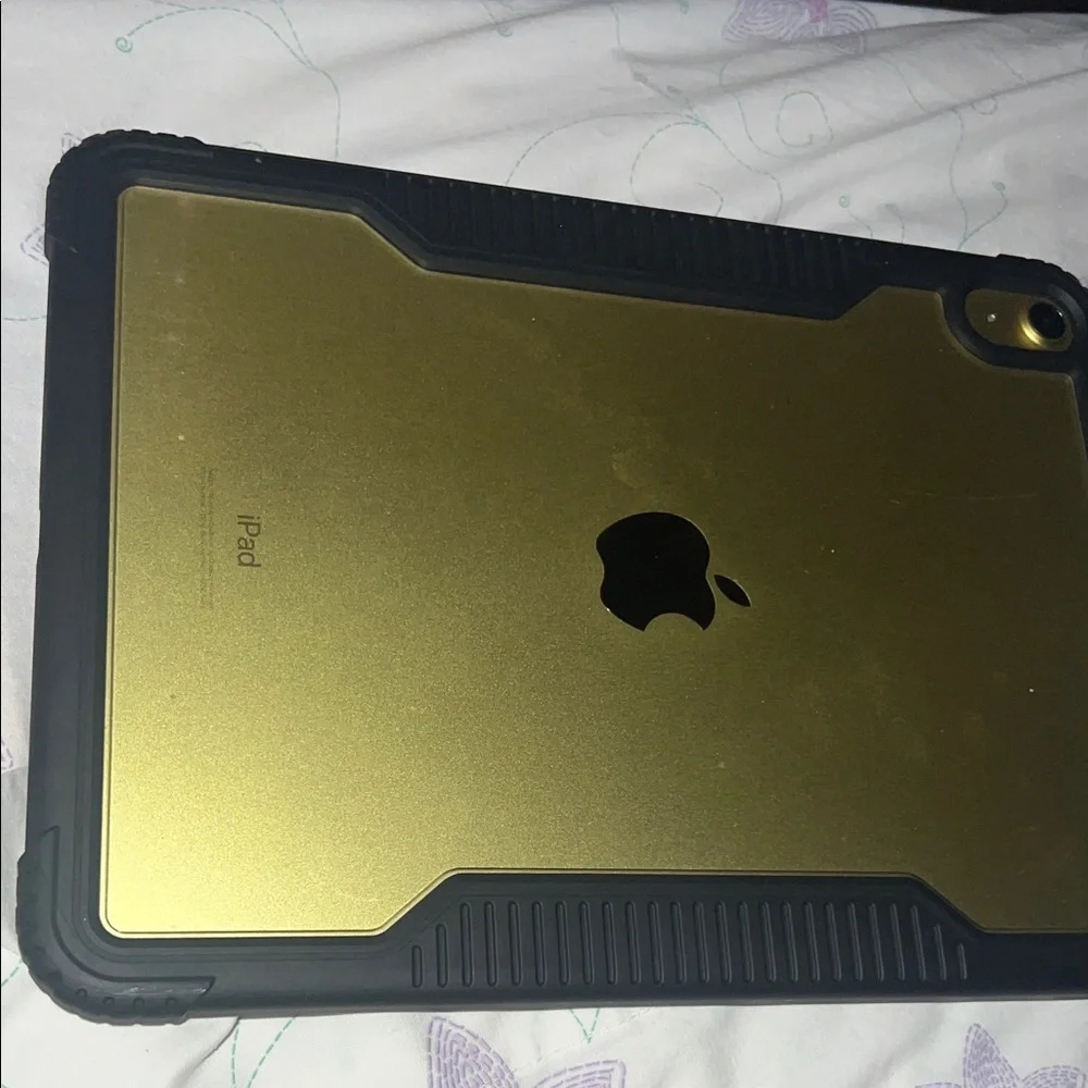 Apple Tablet - Black Bezel